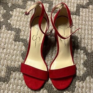 Stunning Party Sexy Jessica Simpson Red Velvet Strapped Heels Size 8